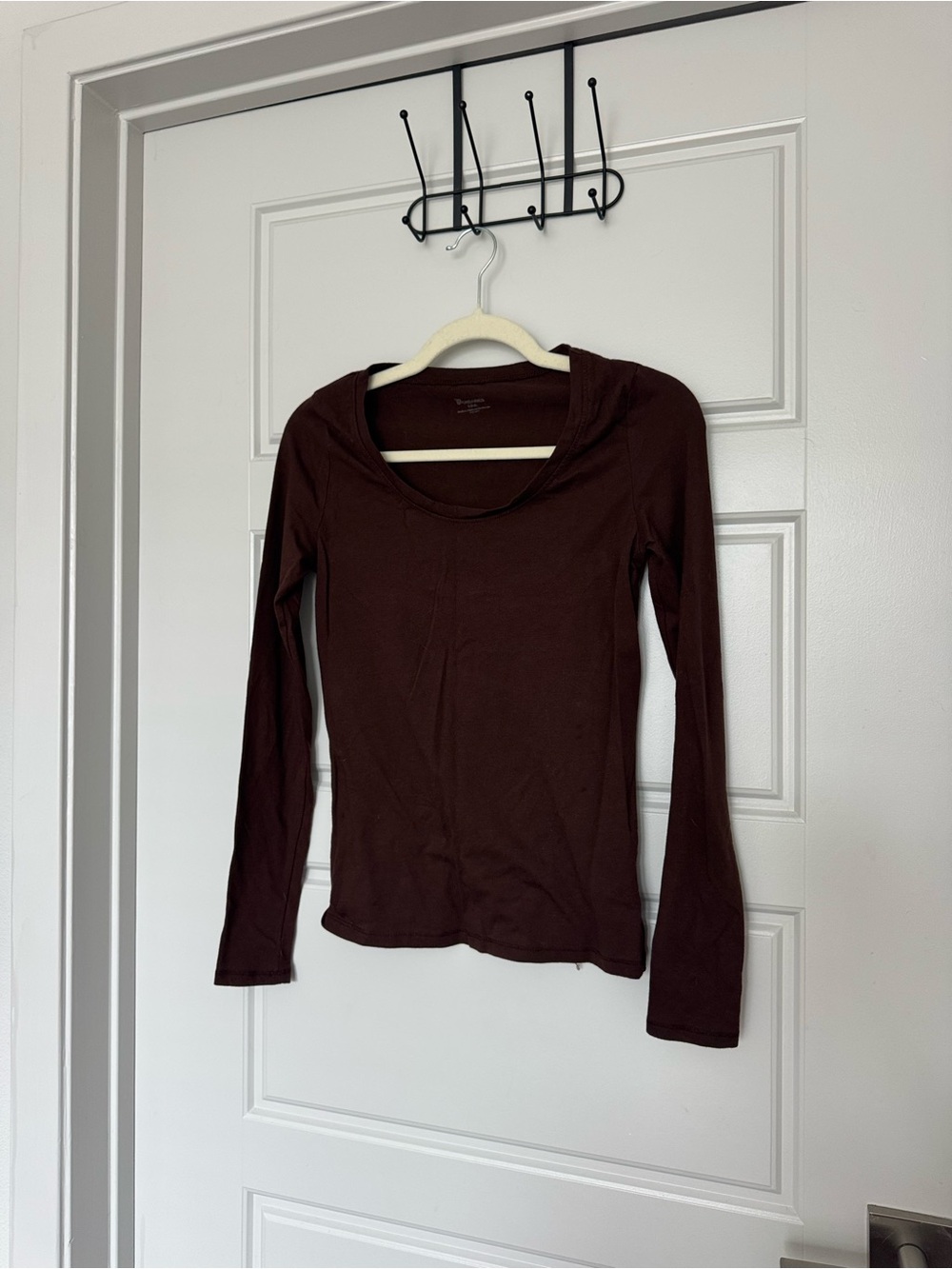 Long Sleeve Scoop Neck Top - Brown